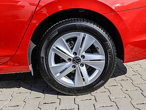 Volkswagen Golf VIII Variant Life 1,5 l TSI 8 navigation