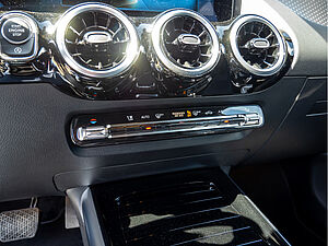 Mercedes-Benz B 180 Progressive Advanced 12 navigation