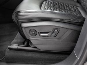 Audi RS Q8 4.0 TFSI Dynamic Keramik Pano ACC HUD 20 navigation