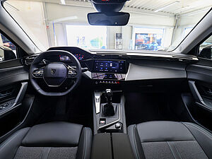 Peugeot 308 SW Allure PureTech 130 6 navigation