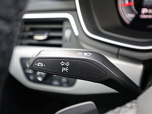 Audi A4 Avant advanced 40 TFSI S tronic 27 navigation