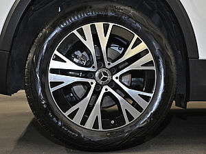 Mercedes-Benz GLA 180 Progressive 8 navigation