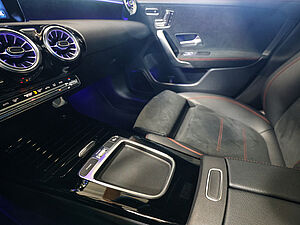 Mercedes-Benz CLA 200 SB d AMG Sport Premium Plus 17 navigation