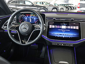 Mercedes-Benz E 450 d 4M T Avantgarde Advanced Plus 9 navigation