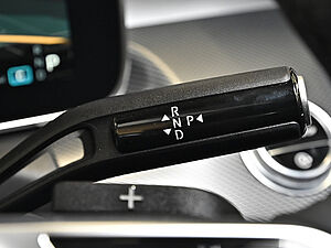 Mercedes-Benz C 180 T Avantgarde Advanced Plus 19 navigation