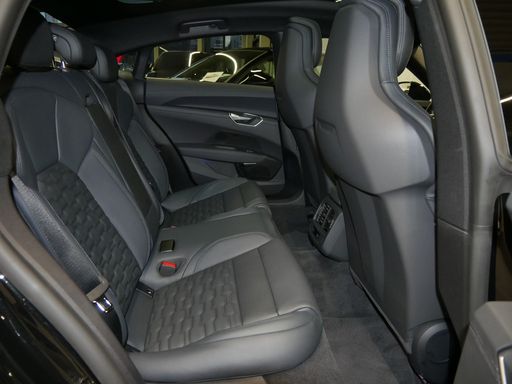Audi e-tron RS GT Matrix Laser Sitzklima Sports.Pr 5