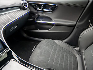 Mercedes-Benz C 220 d T AMG Line 11 navigation