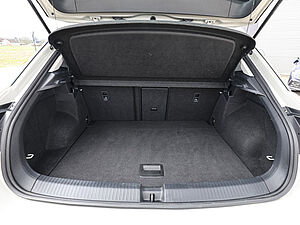 Volkswagen T-Roc Life 1.5 l TSI DSG 32 navigation