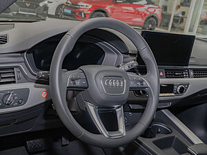 Audi A4 Avant S line 35 TFSI S tronic 11 navigation