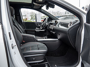 Mercedes-Benz B 250 e AMG Sport Premium Plus 2 navigation