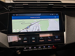 Peugeot 308 SW Allure BlueHDi 130 EAT8 10 navigation