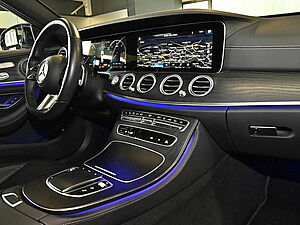Mercedes-Benz E 300 d 4M T AMG Line 9 navigation