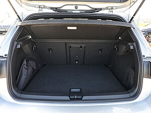 Volkswagen Golf VIII GTI DSG 33 navigation