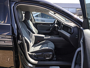 Volkswagen Passat Variant Business 1,5 l eTSI DSG 2 navigation