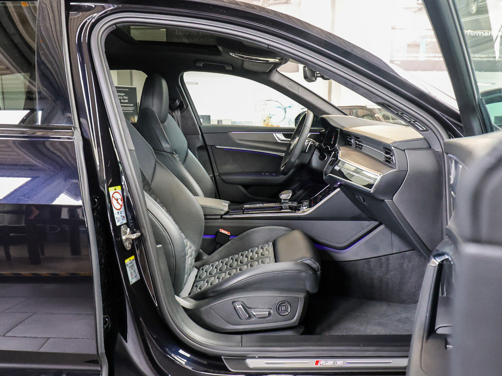 Bild 2 - RS6 Avant quattro Keramik 305 kmh performance Paket