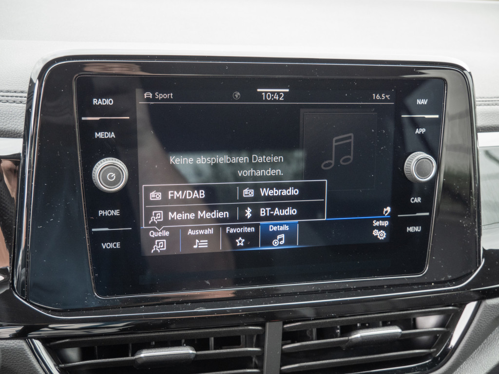 Bild 12 - T-Roc R-Line 2.0 l TDI 150 PS DSG