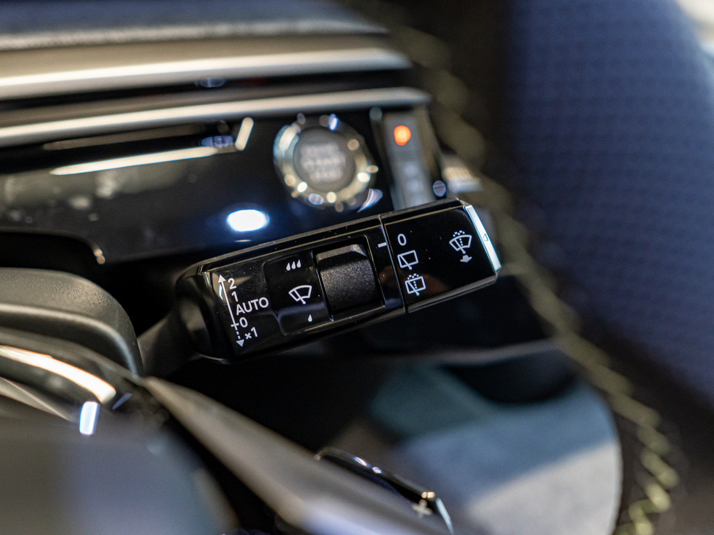 Bild 17 - 5008 GT HYBRID 145 e-DSC6