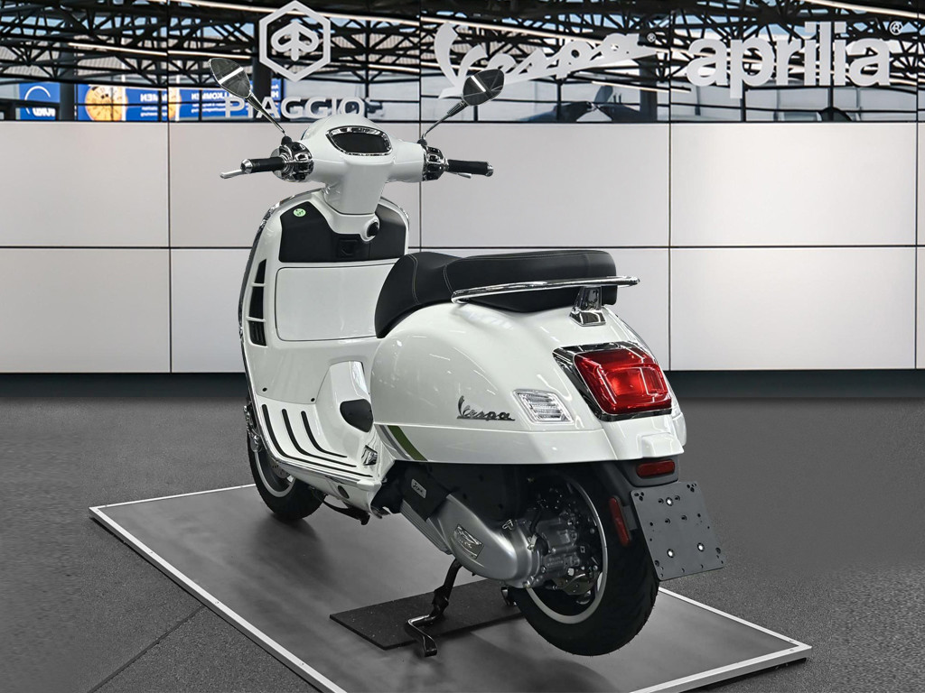 Bild 2 - GTS SuperTech 125 E5 + 