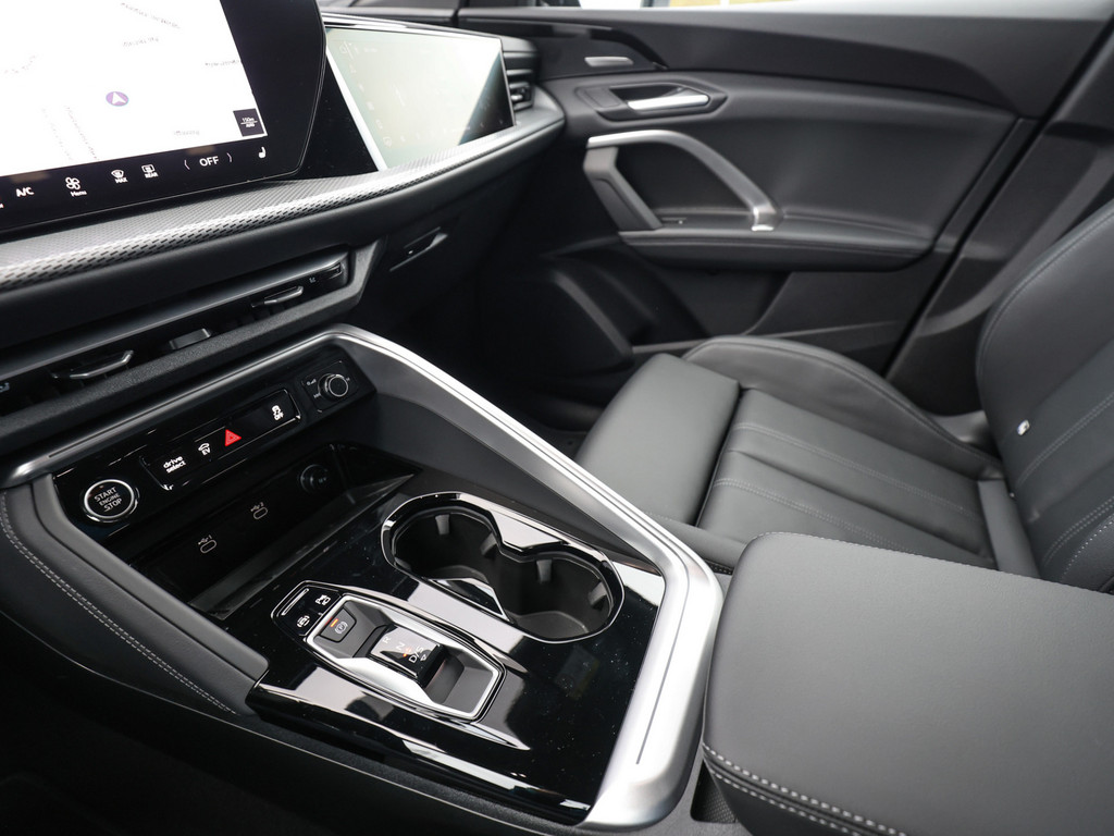 Bild 17 - Q5 SUV e-hybrid quattro S tronic