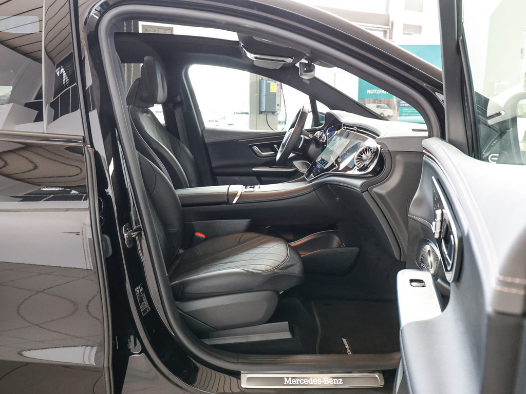 Bild 3 - EQE 500 4M SUV AMG Sport Premium + Hyperscreen