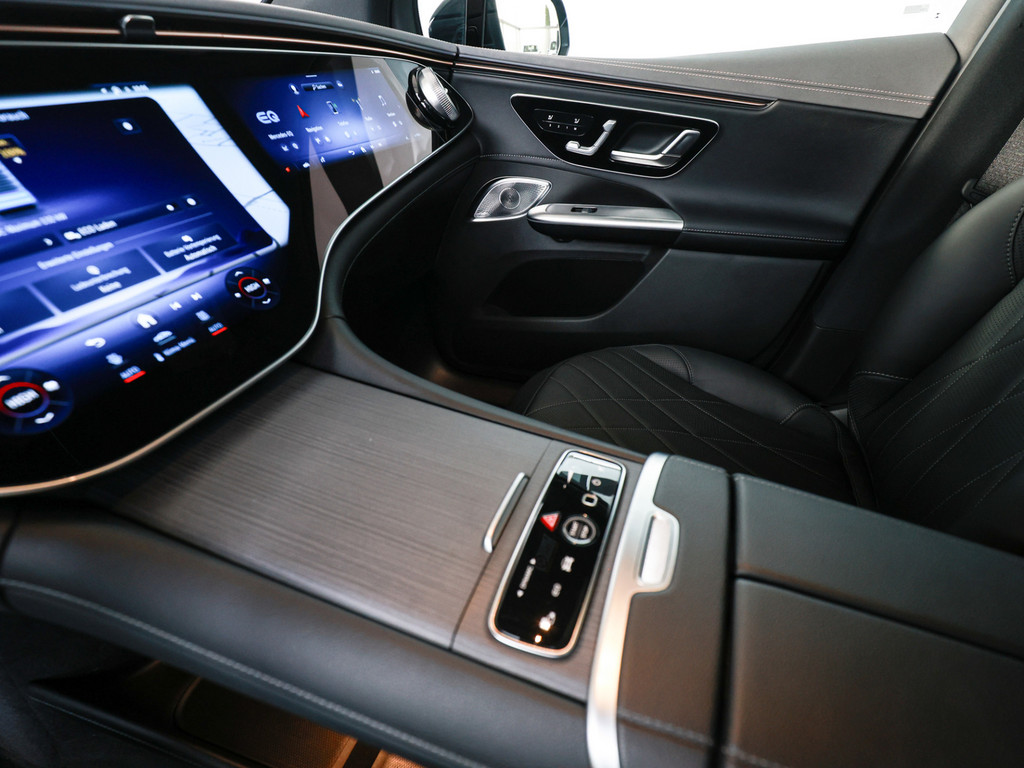 Bild 20 - EQE 500 4M SUV AMG Sport Premium + Hyperscreen