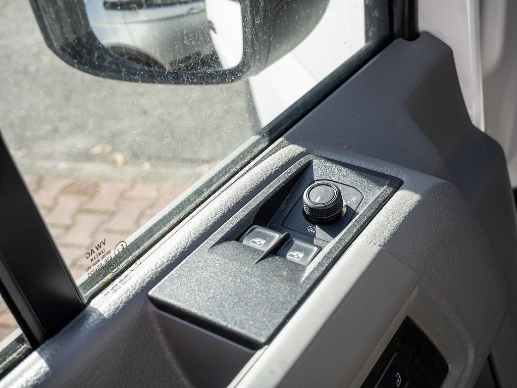 Bild 19 - Crafter 35 Kasten HD Motor: 2,0 l TDI EU6-EA SCR 103 kW Getriebe:
