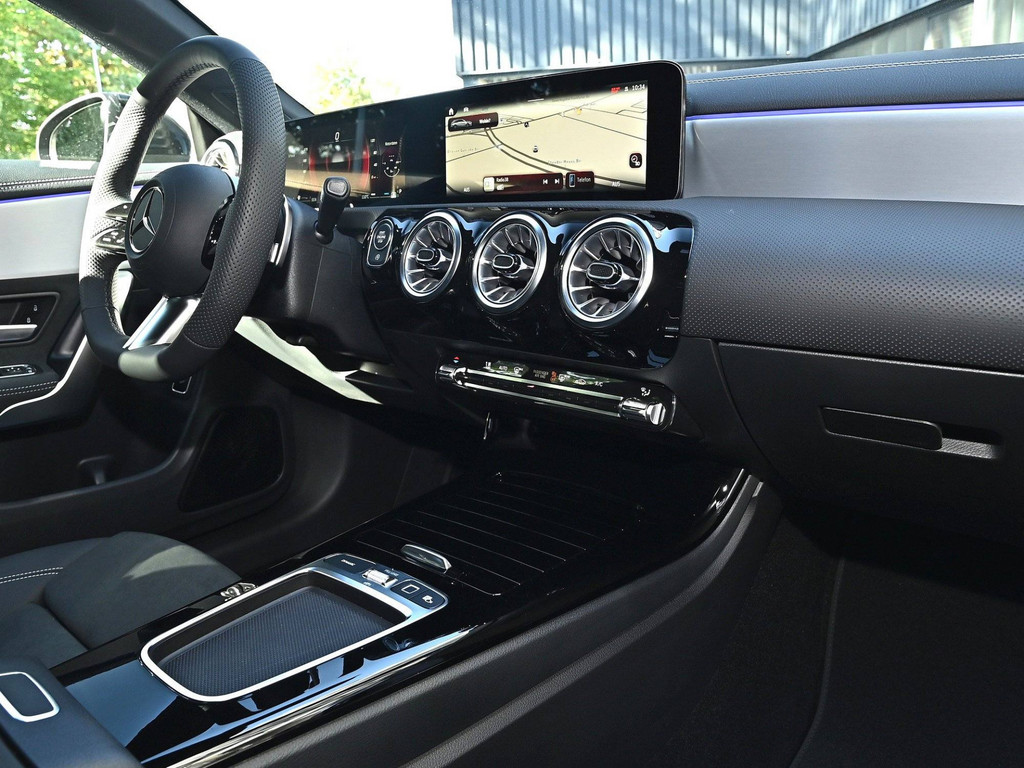 Bild 8 - CLA 200 SB AMG Line