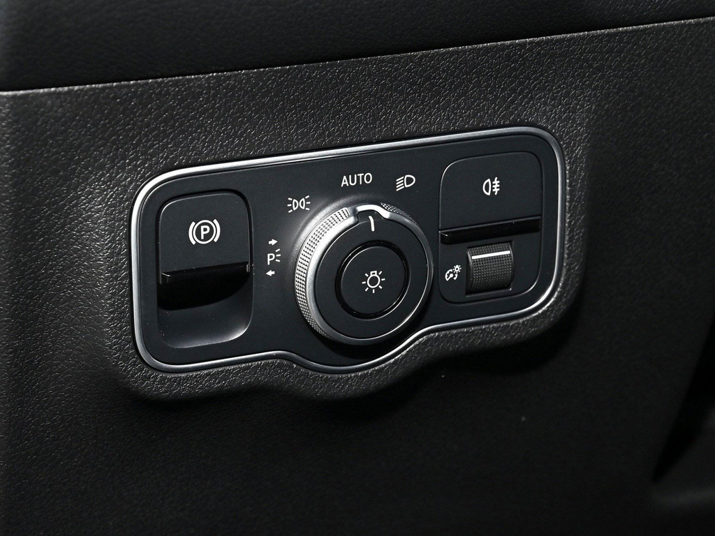 Bild 20 - GLB 200 d 4M AMG Line