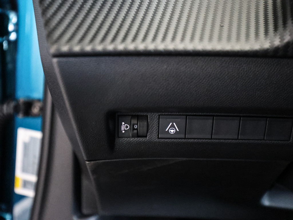 Bild 27 - 2008 ALLURE HYBRID 145 e-DSC6