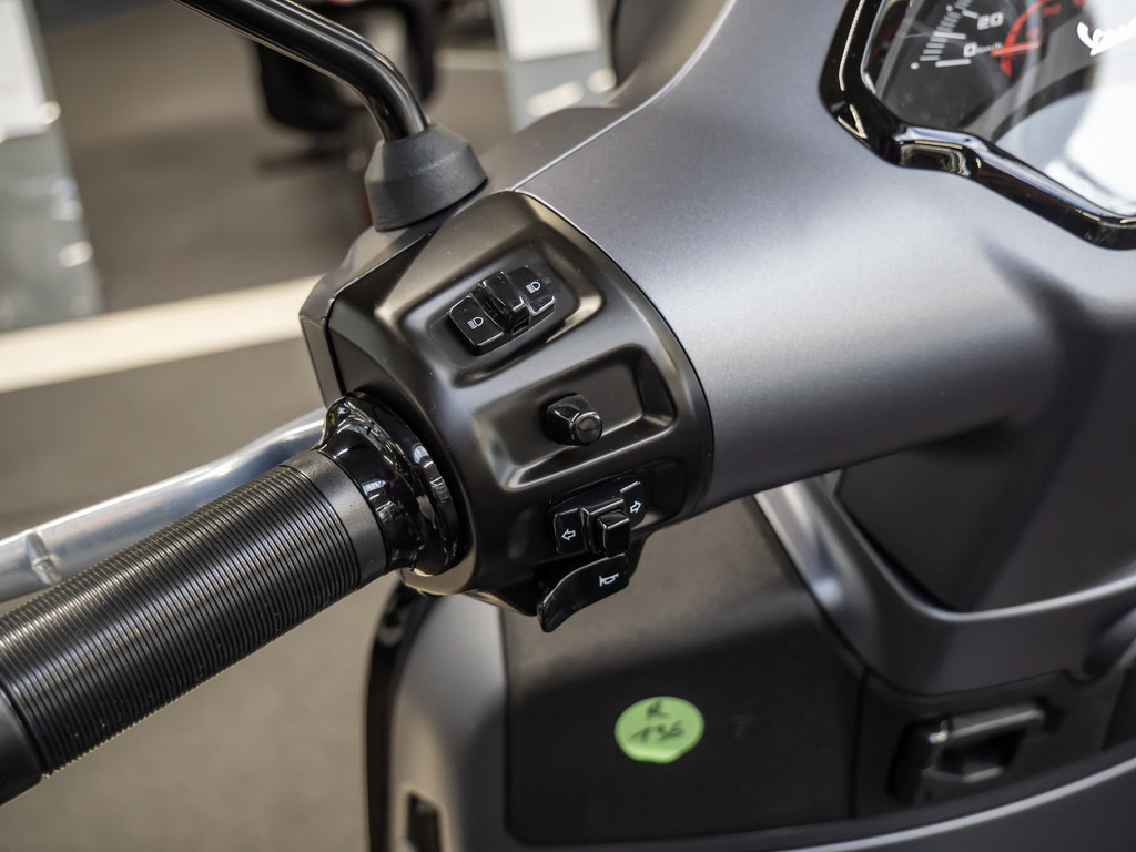 Bild 8 - GTS SuperSport 125 E5 + 
