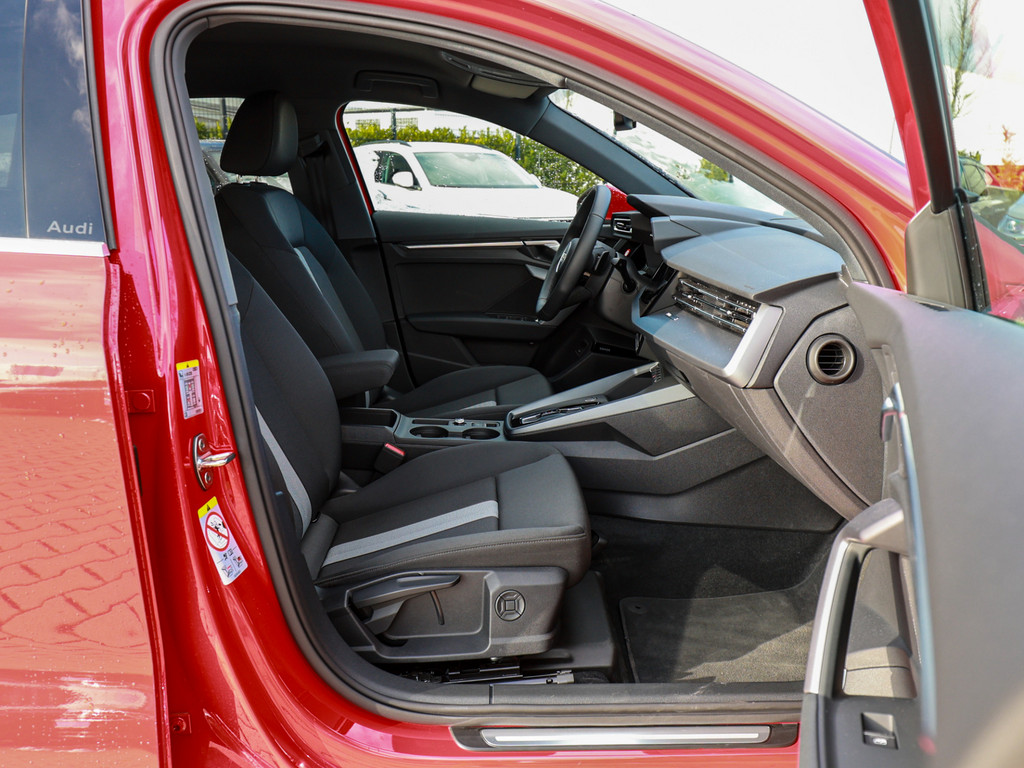 Bild 2 - A3 allstreet 35 TFSI S tronic