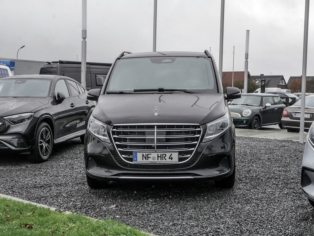 Bild 3 - V 300 d 4M EXCLUSIVE Lang