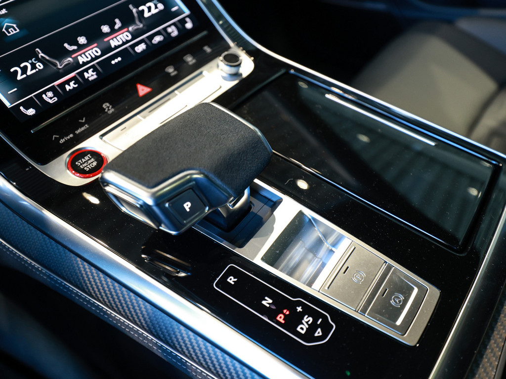Bild 14 - RS Q8 SUV performance