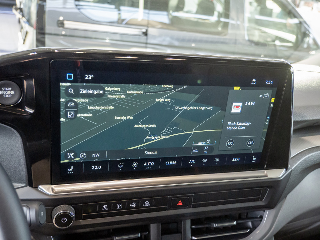 Bild 10 - Caravelle Life TDI 4M Aut LR EDITION