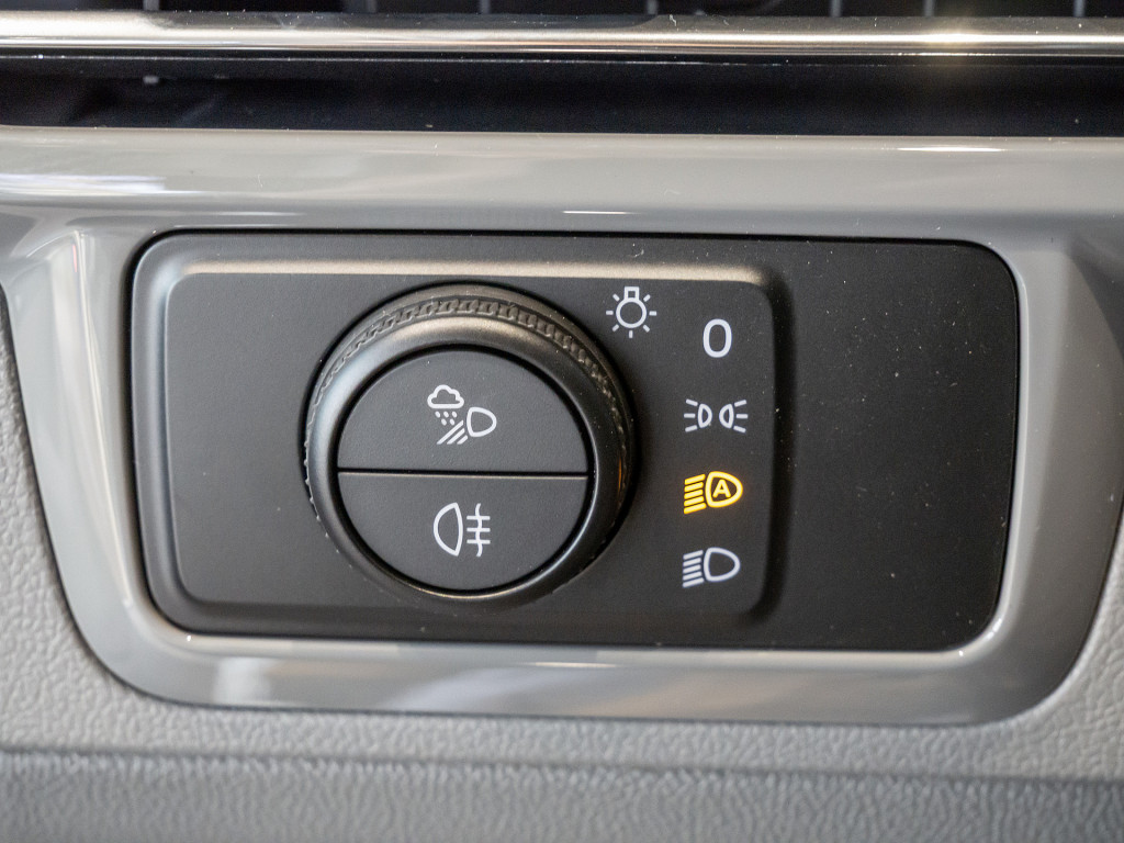 Bild 17 - Caravelle Life TDI 4M Aut LR EDITION