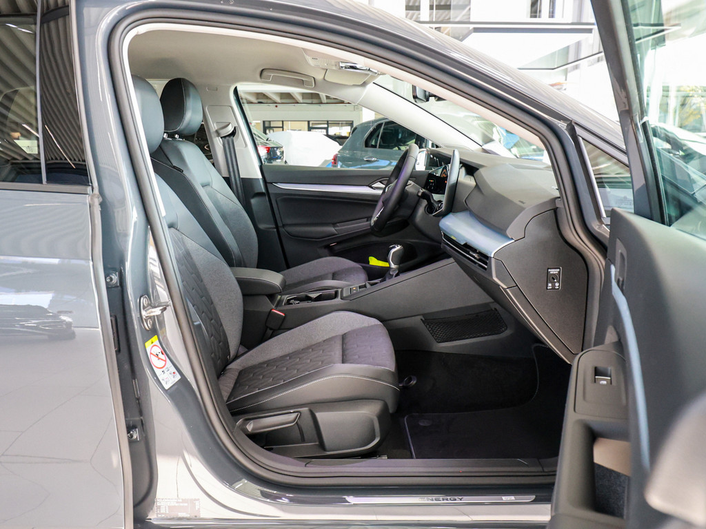 Bild 2 - Golf VIII Life Energy 1.5 TSI