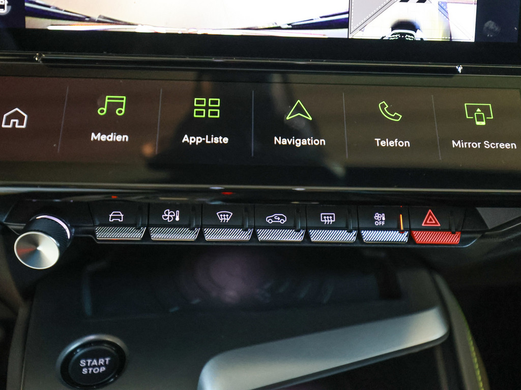 Bild 14 - 308 SW GT EXCLUSIVE HYBRID 145 e-DSC6