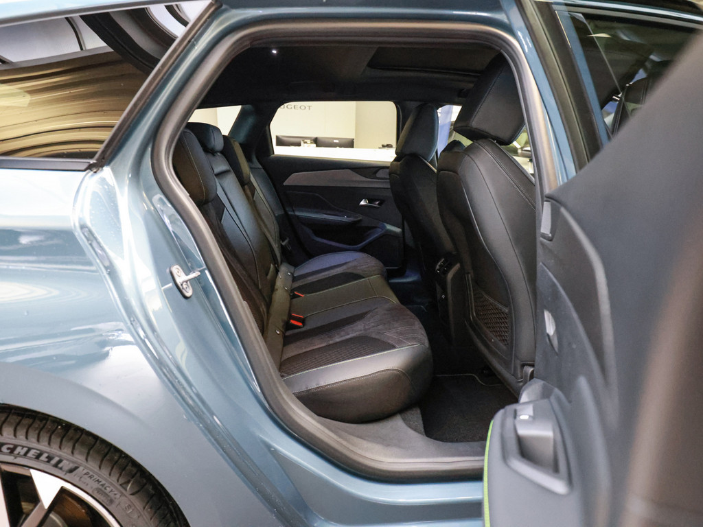 Bild 4 - 308 SW GT HYBRID 145 e-DSC6