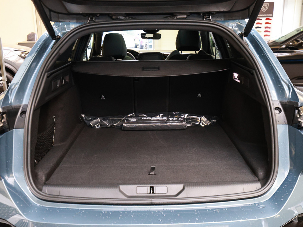Bild 30 - 308 SW GT HYBRID 145 e-DSC6