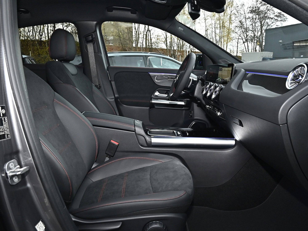 Bild 3 - GLA 180 AMG Line