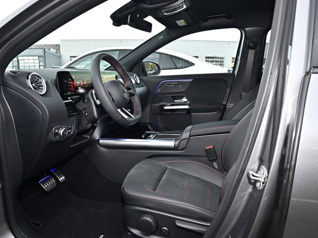 Bild 9 - GLA 180 AMG Line