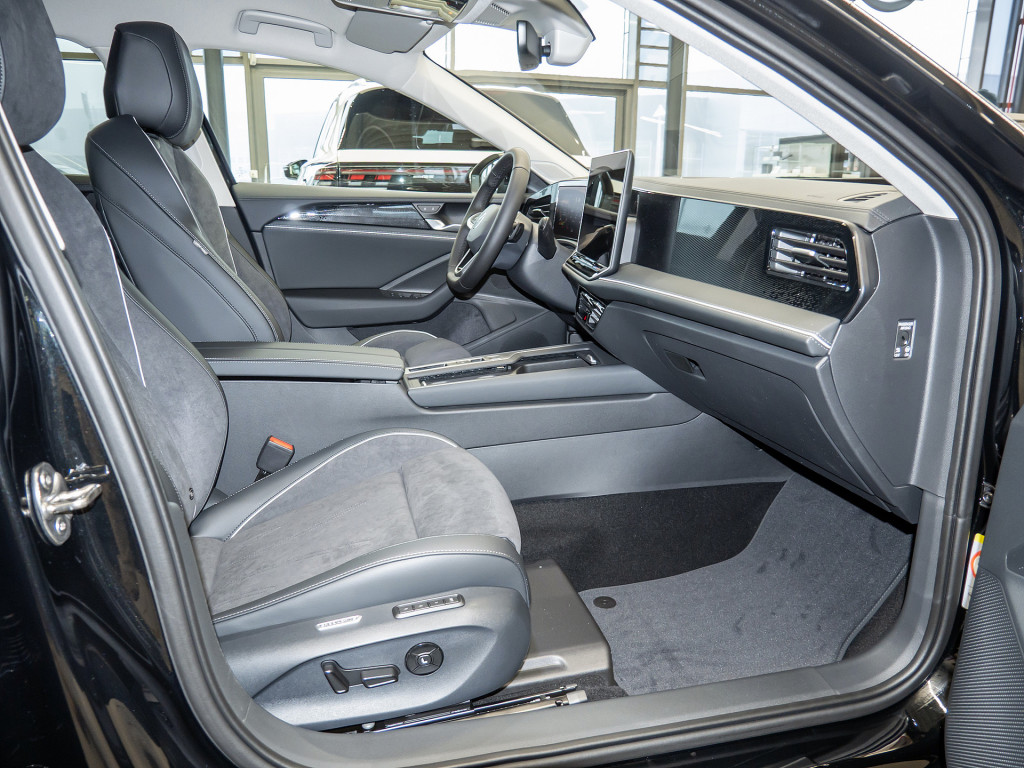 Bild 2 - Passat Business eTSI DSG