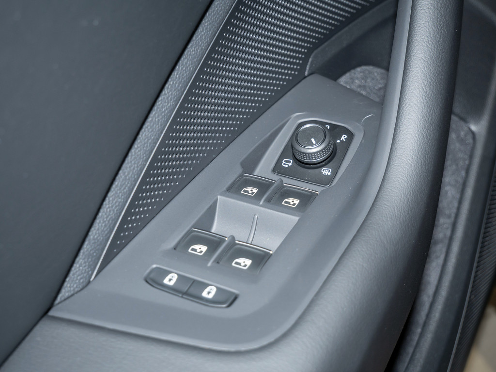 Bild 19 - Passat Business eTSI DSG