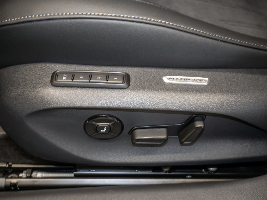 Bild 20 - Passat Business eTSI DSG