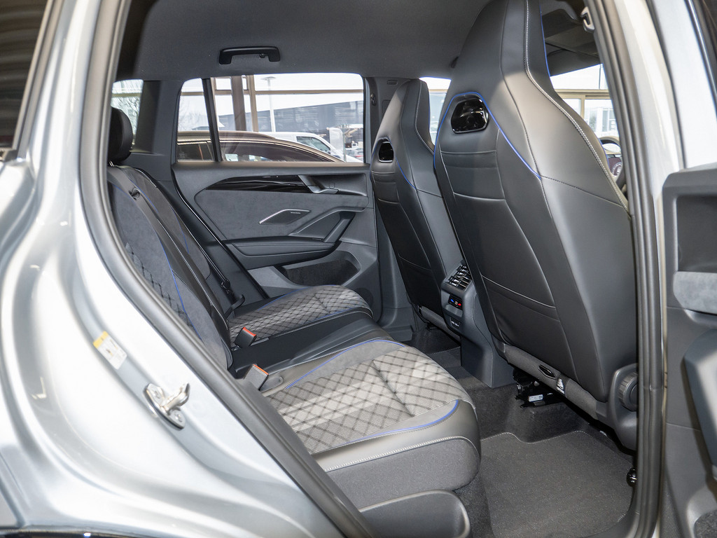 Bild 4 - Tiguan R-Line TSI 4M