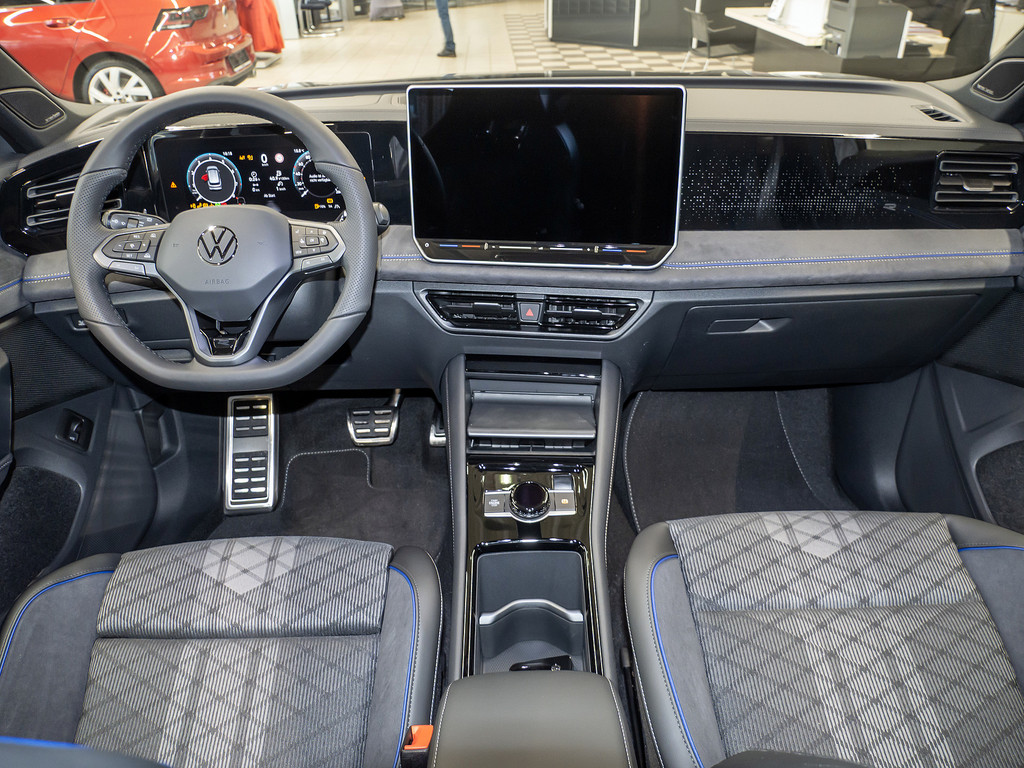 Bild 8 - Tiguan R-Line TSI 4M