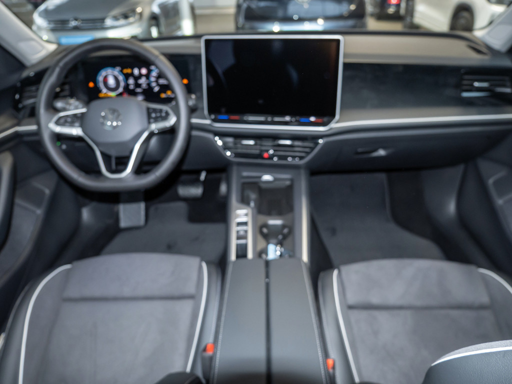 Bild 8 - Passat Business eTSI DSG