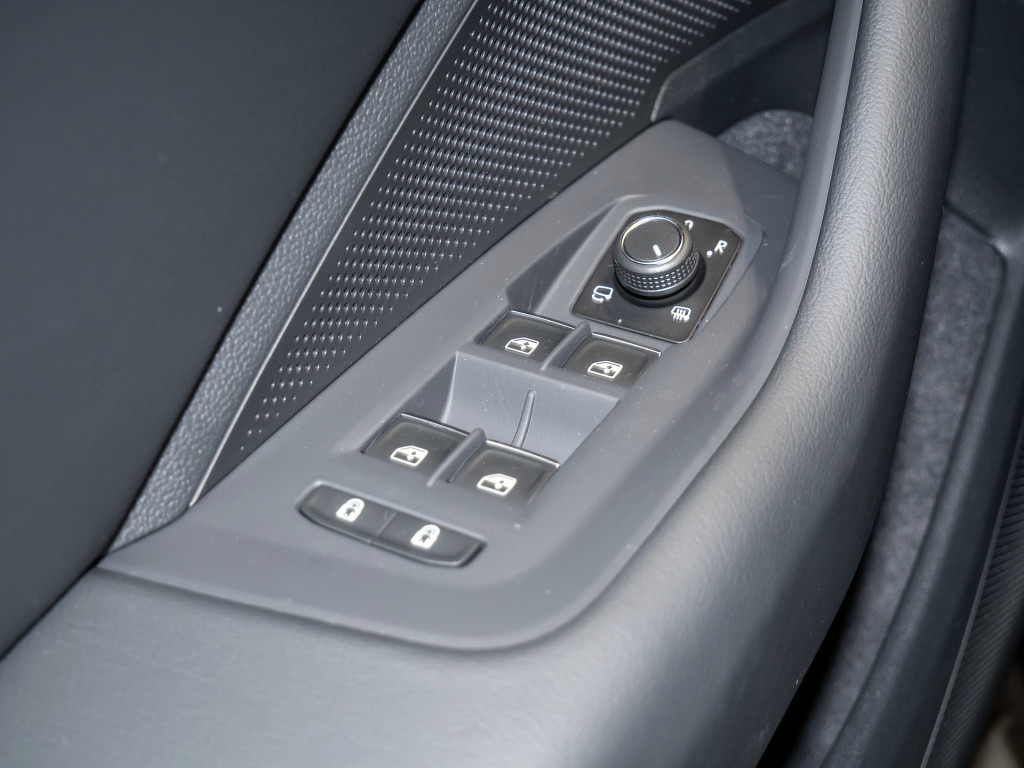 Bild 19 - Passat Business eTSI DSG
