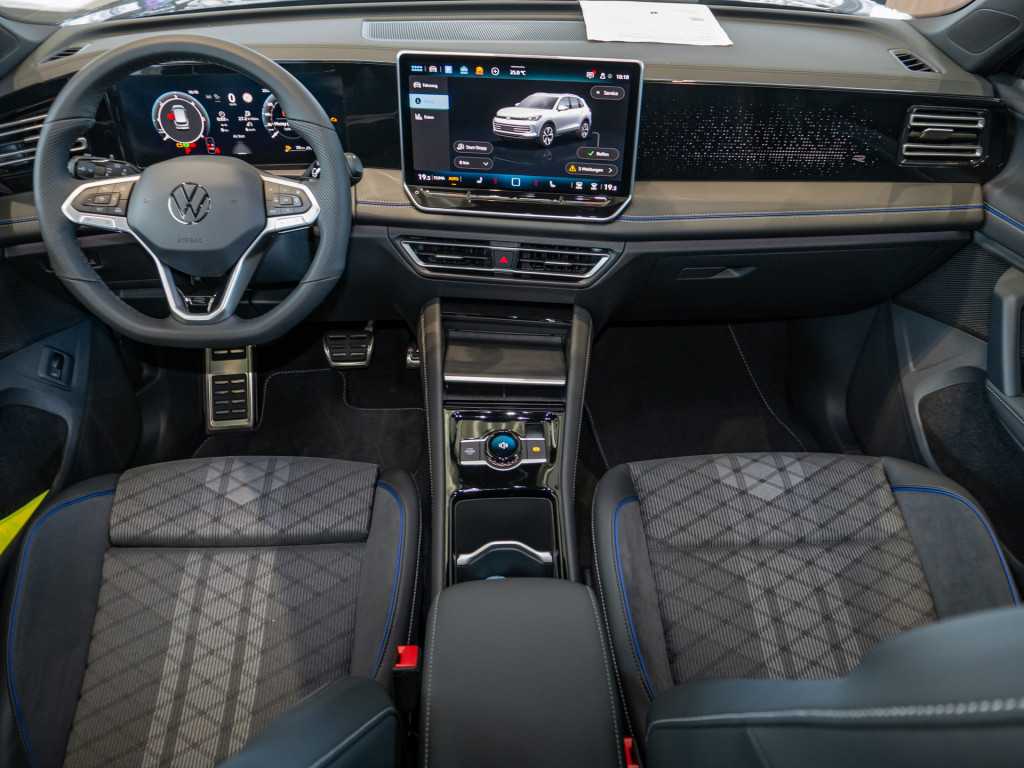 Bild 8 - Tiguan R-Line 4M DSG