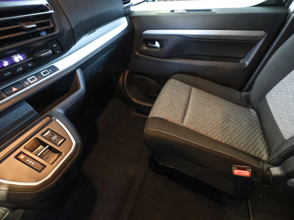 Bild 16 - Traveller Active L2 BlueHDi 180 EAT8